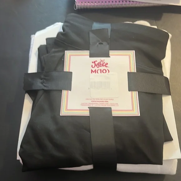 2- Girls 2 piece active set size small 7/8 and medium 10 - Picture 2 of 4